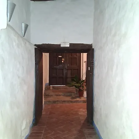 Cantarranas Cuacos De Yuste